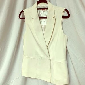 Forever 21 lined Vintage-style Creamy White Vest